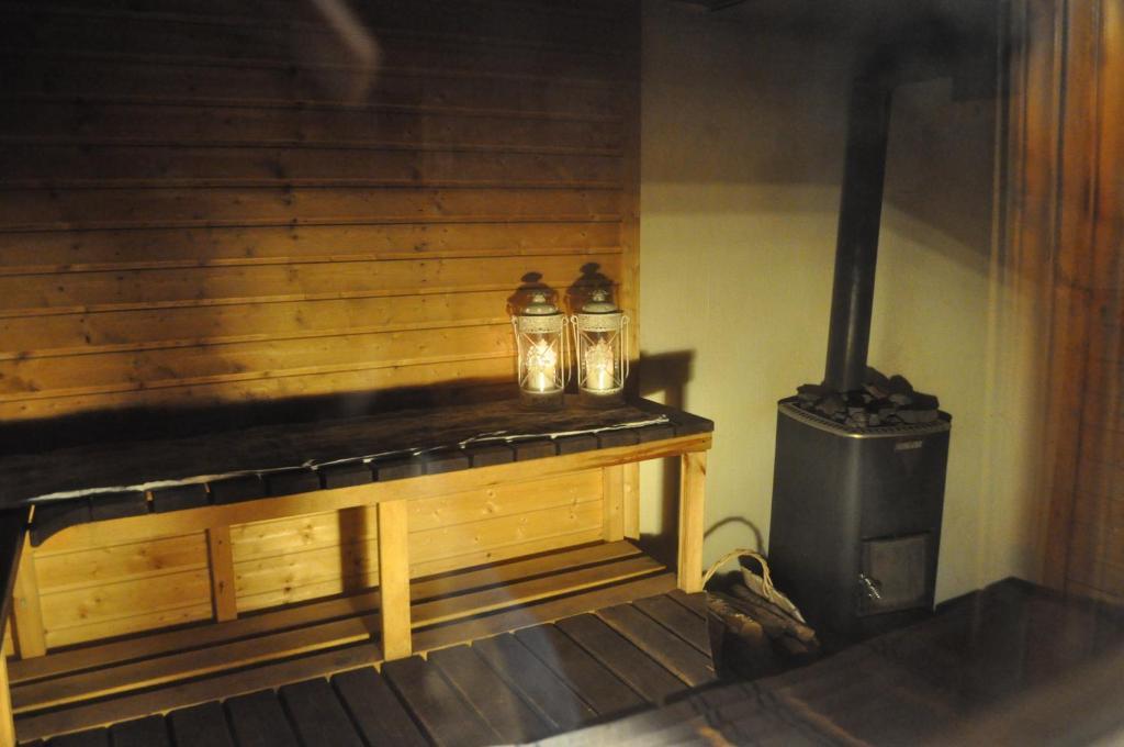 Tuhannen Tarinan Talo Kannuskoski ภายนอก รูปภาพ