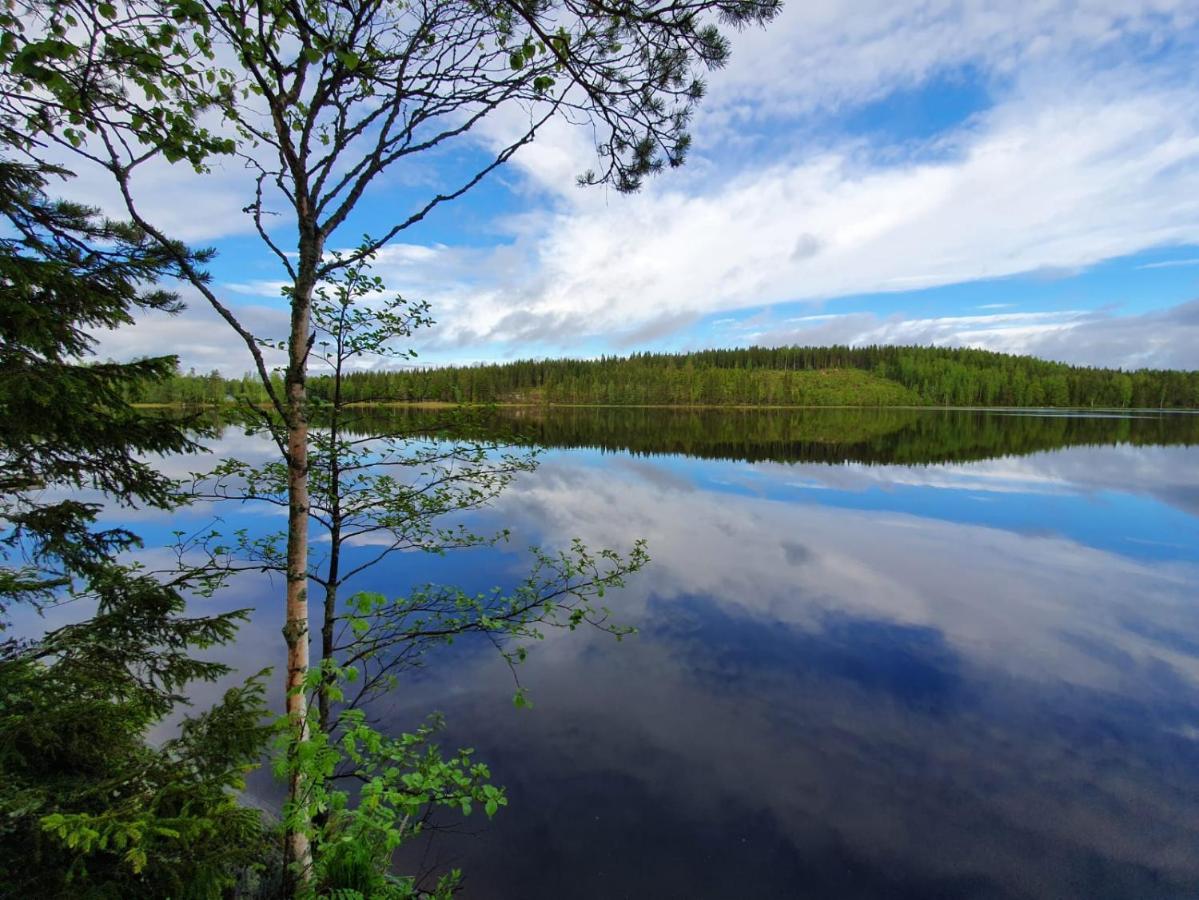 Tuhannen Tarinan Talo Kannuskoski ภายนอก รูปภาพ